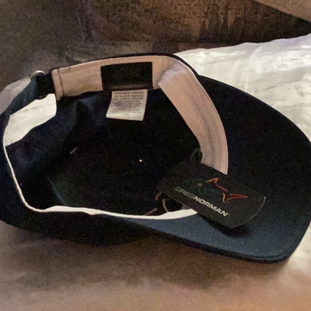 ๐NWT Greg Norman Brand New With Tags Hat One Size Fits All Makes Perfect Gift ๐ - Picture 6 of 8